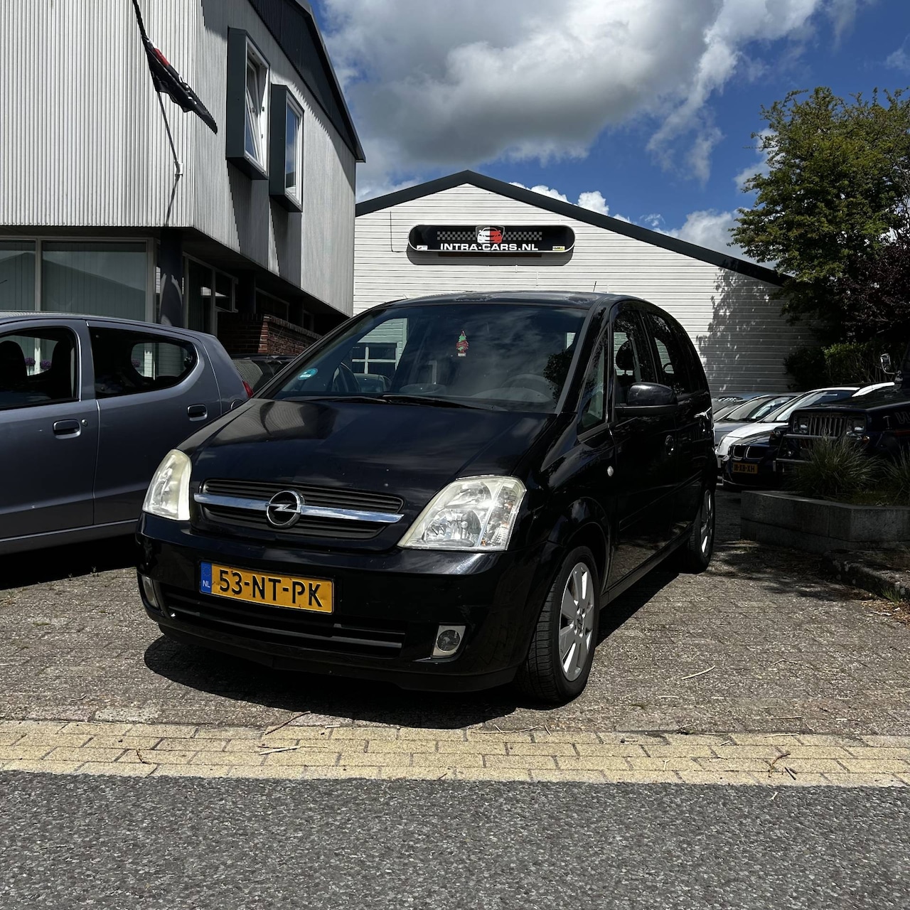Opel Meriva - 1.6 Cosmo Goed rijdende Opel Meriva met o.a Cruise, Airco enz enz. - AutoWereld.nl