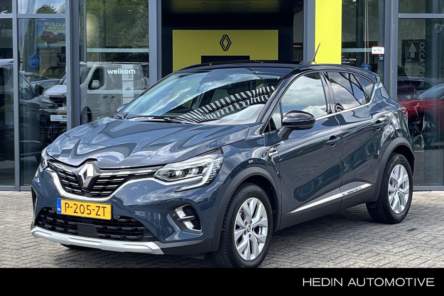 Renault Captur - 1.3 TCe 140Pk Intens | Automaat | 4 Cilinder | Navigatie | Parkeersensoren | - AutoWereld.nl