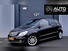 Mercedes-Benz B-klasse - 150 | NL AUTO | Zeer nette staat | Hoge instap | Airco | Lichtmetalen Velgen | Half Leder