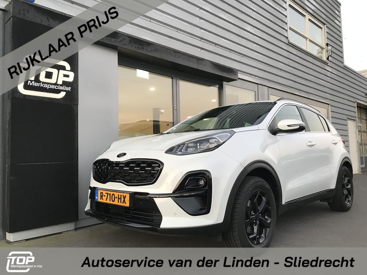 Kia Sportage - 1.6 Black Edition 7 JAAR GARANTIE - AutoWereld.nl