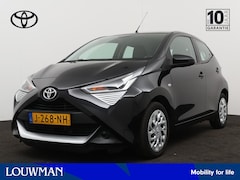 Toyota Aygo - 5-deurs 1.0 VVT-i x-play met x-shift | Camera | Airco |