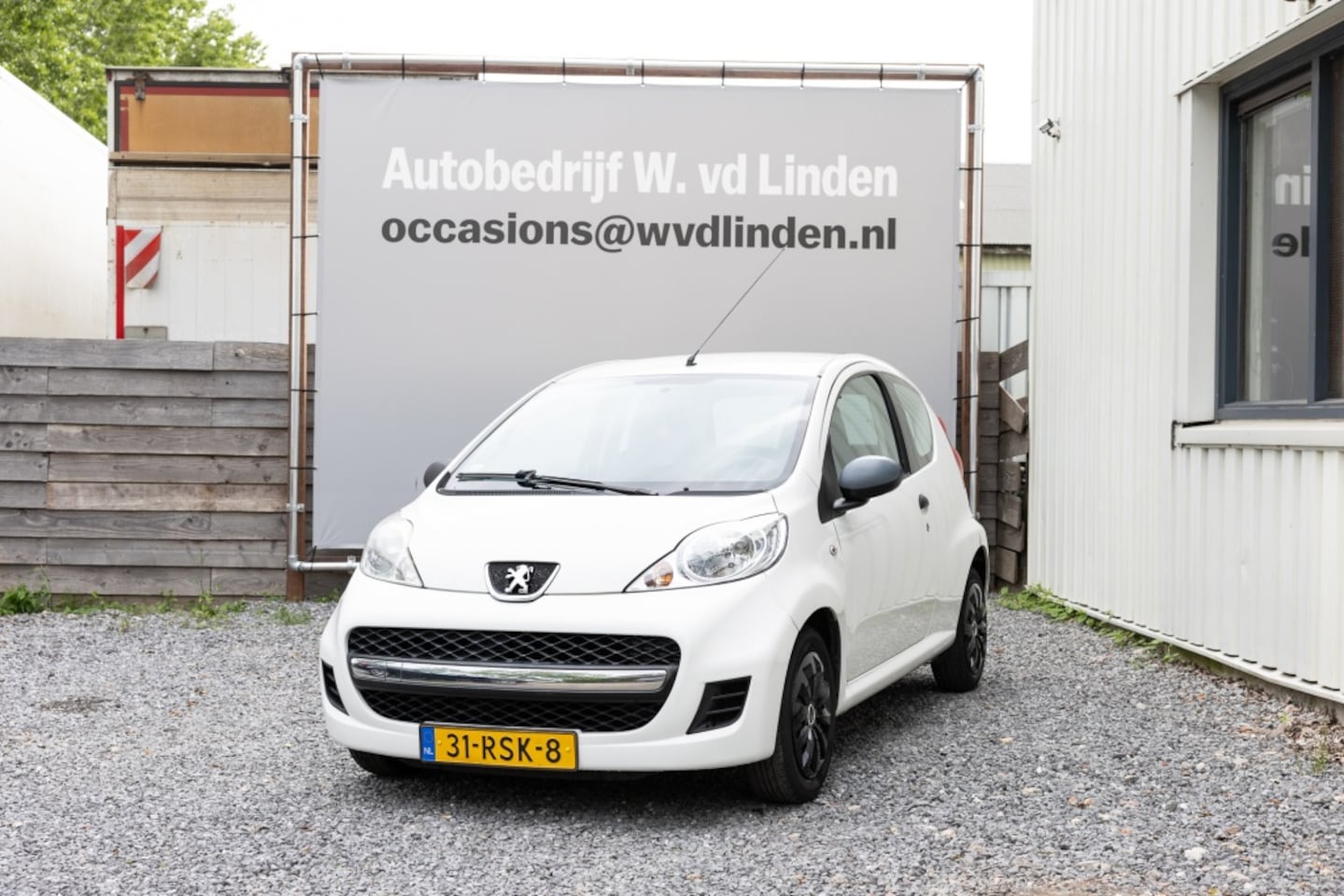 Peugeot 107 - 1.0-12V XR 1.0-12V XR - AutoWereld.nl