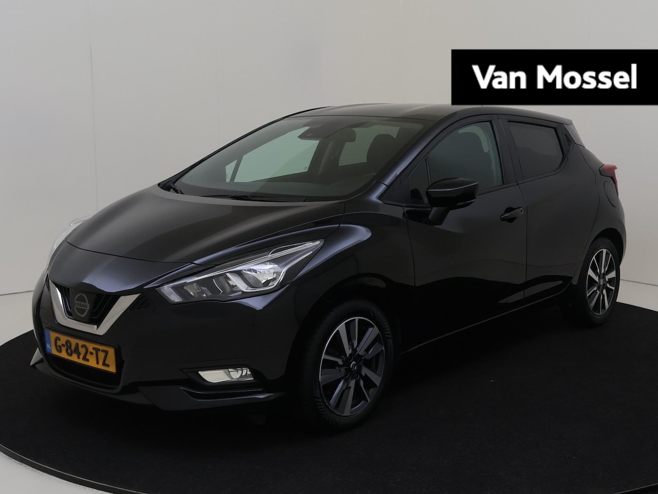Nissan Micra - 1.0 IG-T N-Connecta | Navigatie | Achteruitrijcamera | Climate Control - AutoWereld.nl