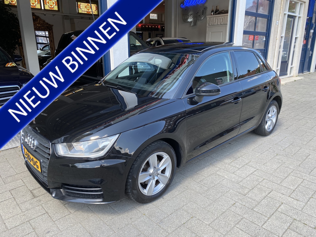 Audi A1 Sportback - 1.0 TFSI Pro Line PANORAMA/NAVI/CLIMA/CRUISE - AutoWereld.nl