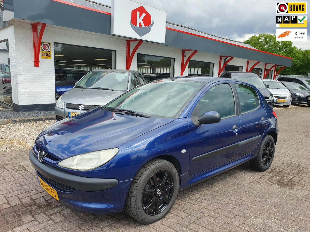 Peugeot 206 - 1.4 XT 5D AUT 131444 KM NIEUWE APK!!! - AutoWereld.nl