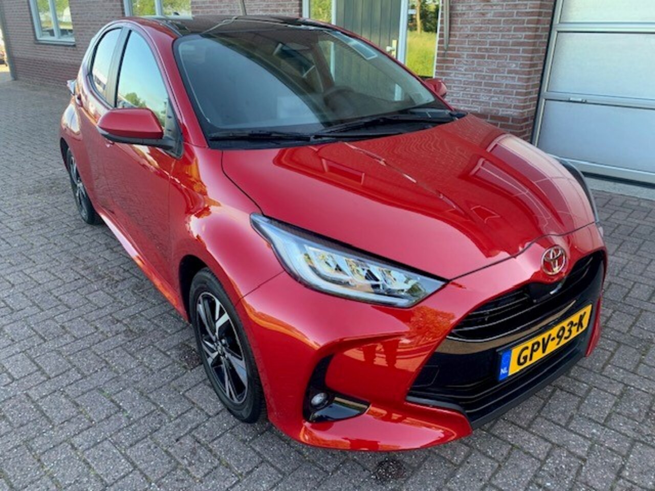 Toyota Yaris - 1.5 Hybrid 115 First Edition - AutoWereld.nl