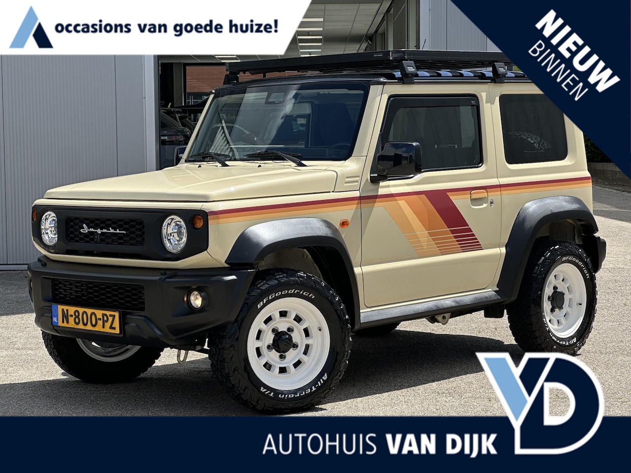 Suzuki Jimny - 1.5 Comfort Roofrack/2 sets wielen/Navi/Cruise/Climate - AutoWereld.nl