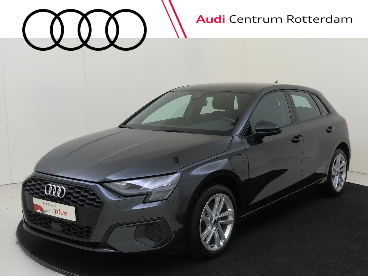 Audi A3 Sportback - 40 TFSI e Edition | Trekhaak | Stoelverwarming | Keyless | Navigatie Plus | Virtual cockpi - AutoWereld.nl