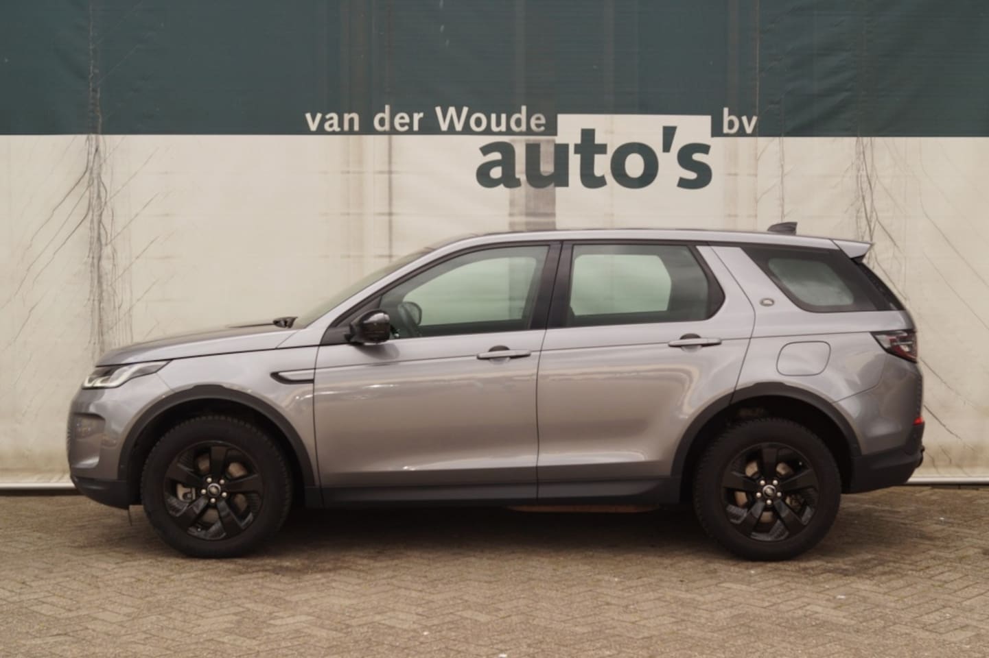 Land Rover Discovery Sport - P300e 1.5 200pk HSE PHEV -LEER-PANO-ECC- - AutoWereld.nl