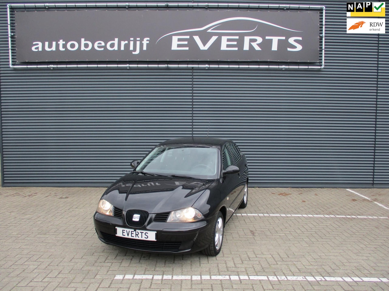 Seat Cordoba - 1.4-16V Trendstyle Airco elektrisch pakket sportvelgen met apk zeer nette goed rijdende au - AutoWereld.nl