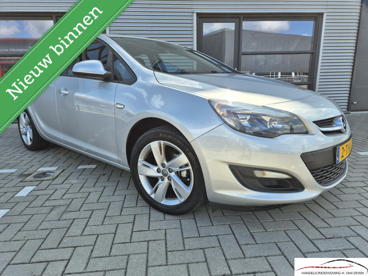 Opel Astra - 1.4 Turbo Berlin 17" 88000KM NAP! - AutoWereld.nl