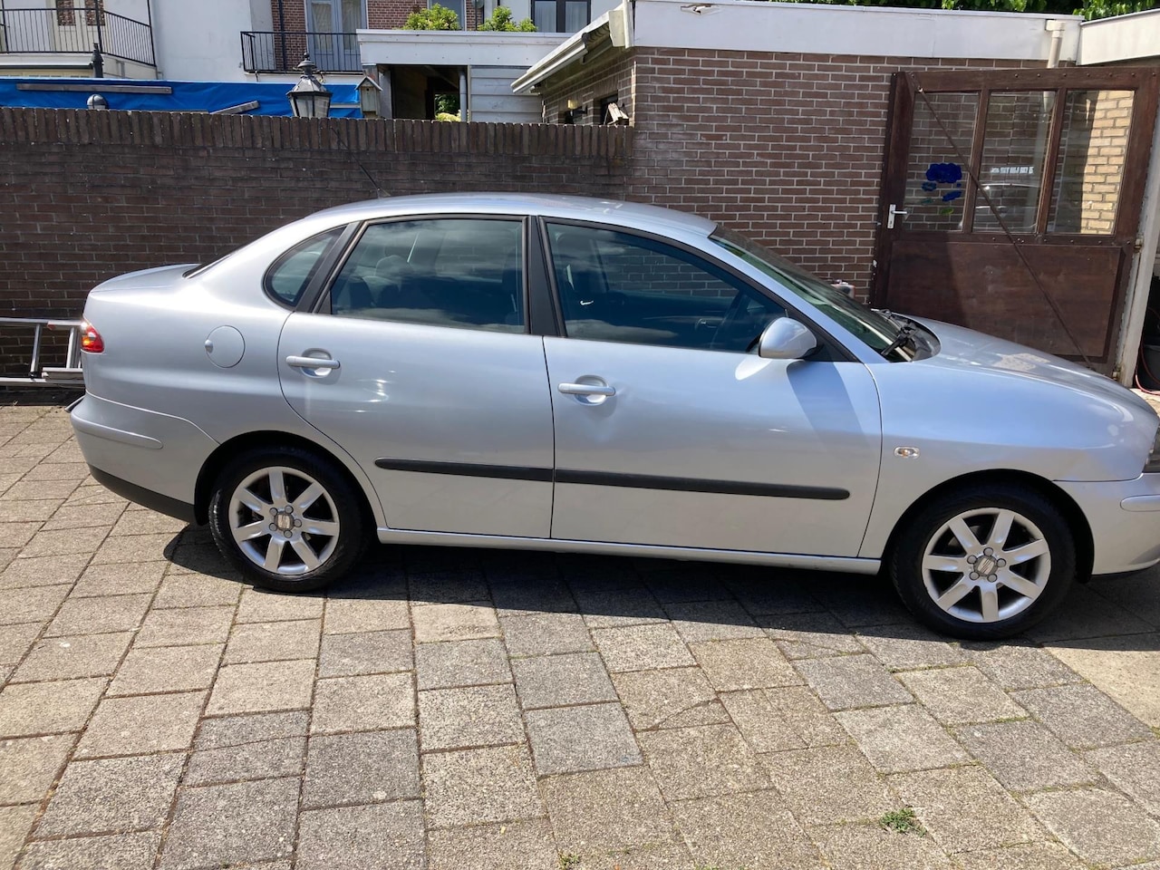 Seat Cordoba - 1.4-16V Sensation apk 3-2026 - AutoWereld.nl