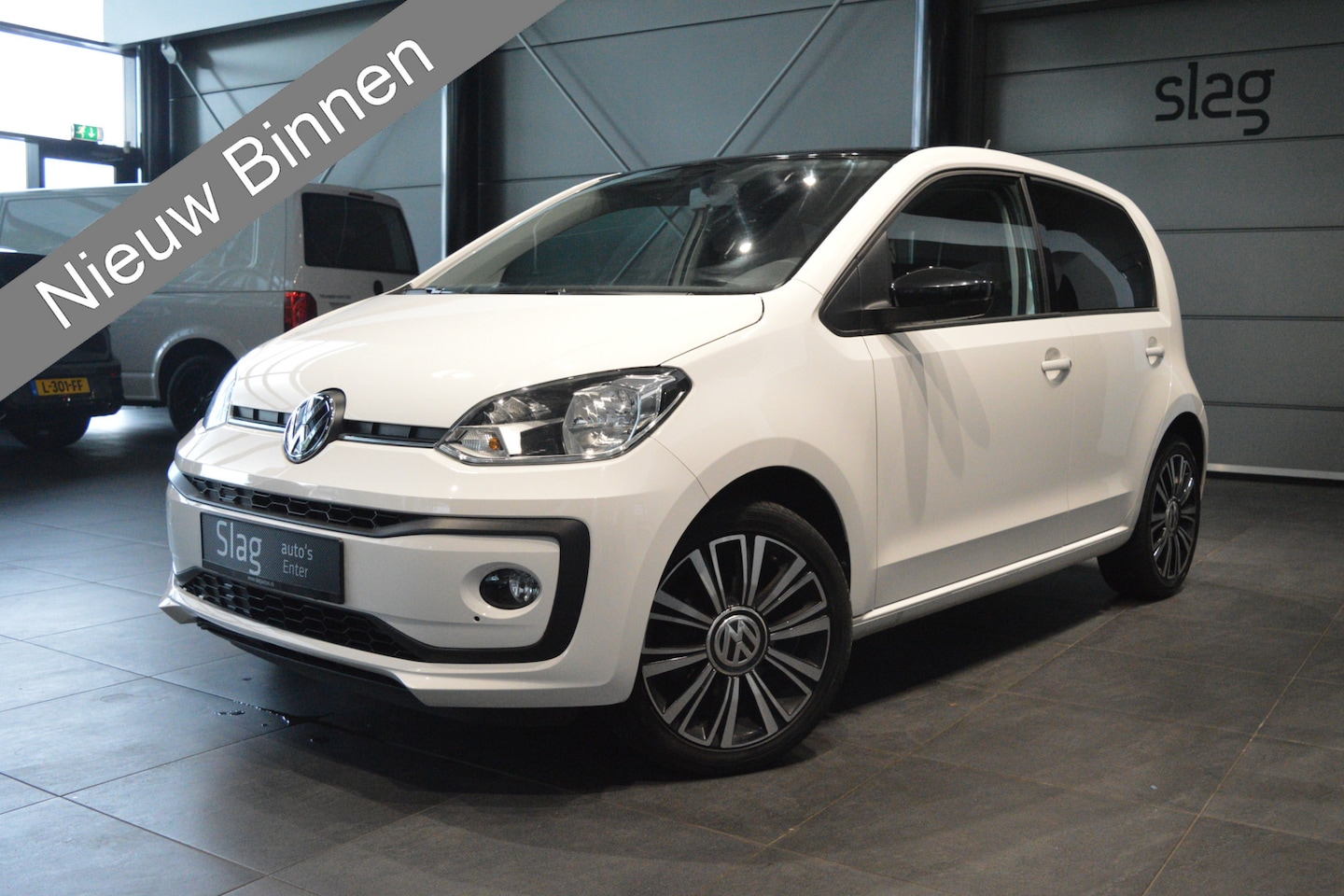 Volkswagen Up! - 1.0 BMT High up! Black Style airco lichtmetaal !! - AutoWereld.nl