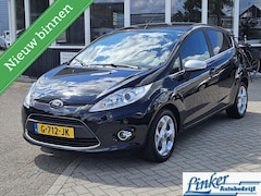 Ford Fiesta - 1.25 Trend 5DRS NETTE AUTO RIJKLAAR MET AIRCO