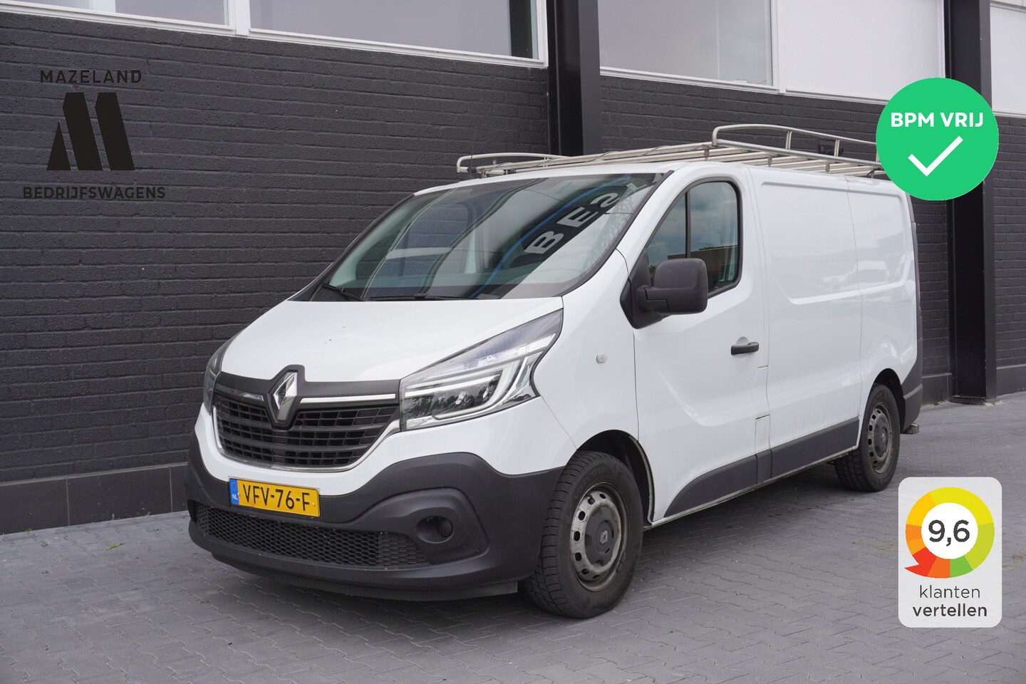 Renault Trafic - 1.6 dCi EURO 6 - Airco - Cruise - PDC - Trekhaak - € 10.900,- Excl. - AutoWereld.nl