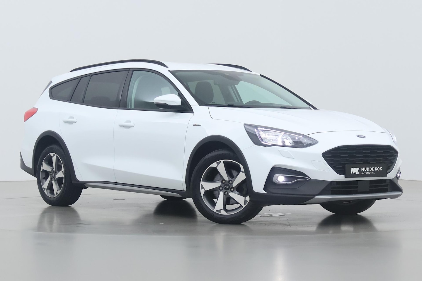 Ford Focus - 1.0 EcoBoost Active | Automaat | Stoel+Stuurverwarming | Voorruitverwarming | Camera | Get - AutoWereld.nl