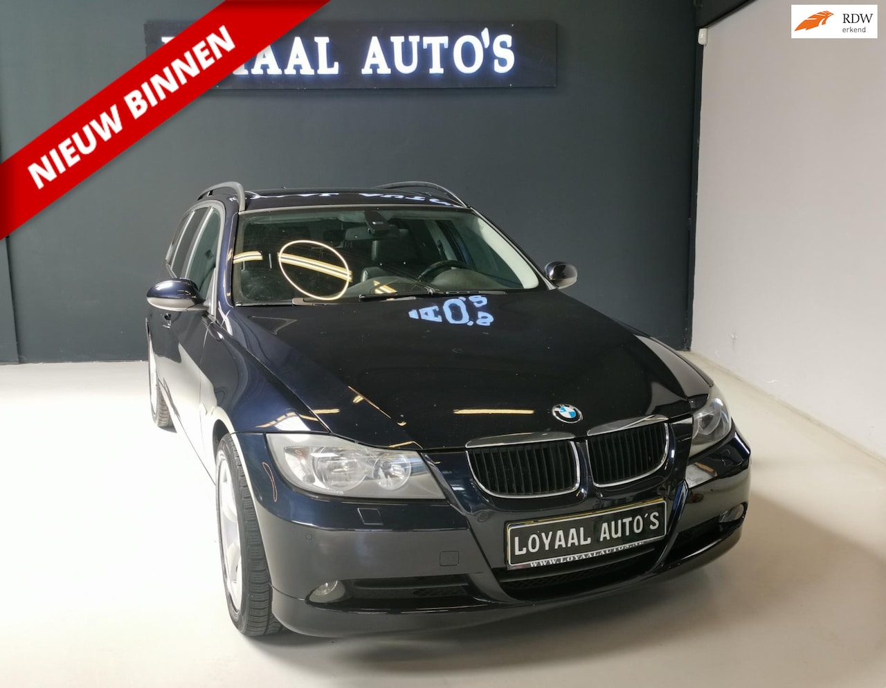 BMW 3-serie Touring - 320i | AUT | GLAZEN-DAK | AIRCO | CRUISE | LEDER | STOEL.VERW | APK. - AutoWereld.nl