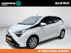 Toyota Aygo - 1.0 VVT-i x-play | Navigatie | Bluetooth | Parkeercamera | Airco | Elektrische buitenspieg
