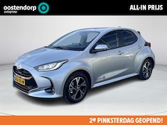Toyota Yaris - 1.5 Hybrid 115 First Edition *NAVIGATIE/ PARKEERCAMERA/ APPLE CARPLAY
