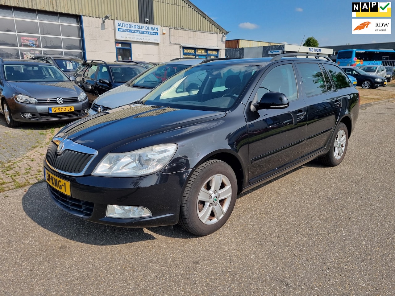 Skoda Octavia Combi - 1.4 TSI Ambition Business Line Clima Bj:2010 NAP! - AutoWereld.nl