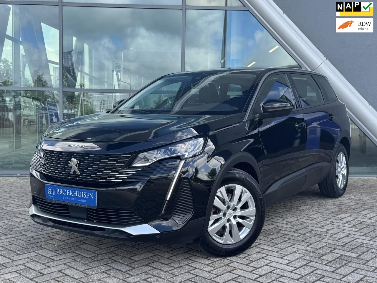 Peugeot 5008 - 1.2 PureTech Allure Pack 131pk Automaat / Camera / Navigatie / Cruise Control - AutoWereld.nl