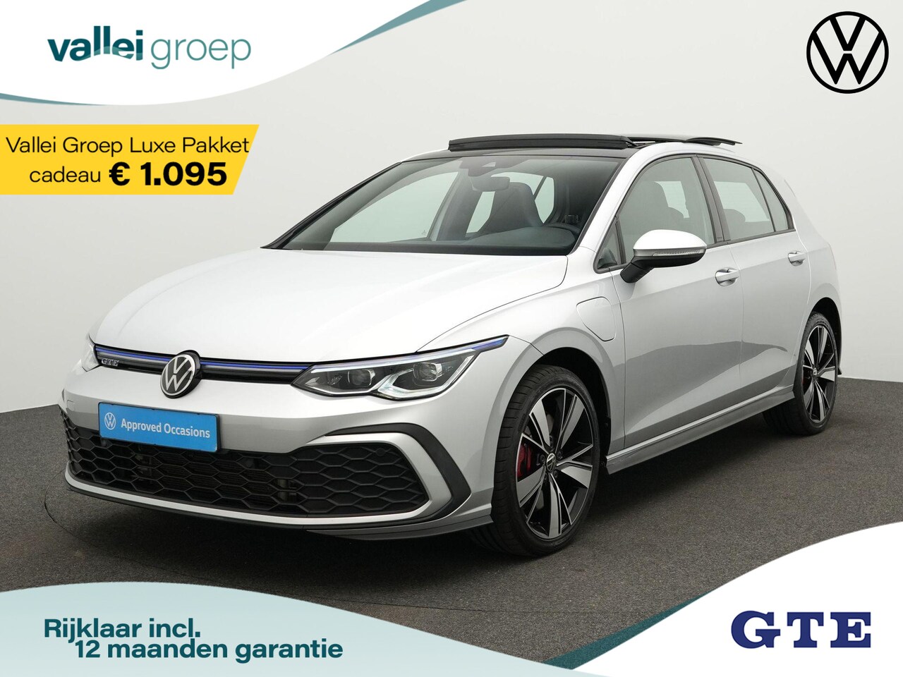 Volkswagen Golf - GTE 1.4 eHybrid 245 pk DSG | IQ Light | Panoramadak | Trekhaak | Stuur-/stoelverwarming | - AutoWereld.nl