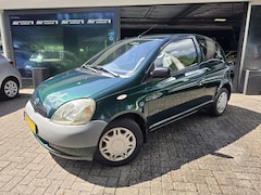 Toyota Yaris - 1.0-16V VVT-i Terra | NIEUWE APK | STUURBEKRACHTIGING | GEINIG KARRETJE |