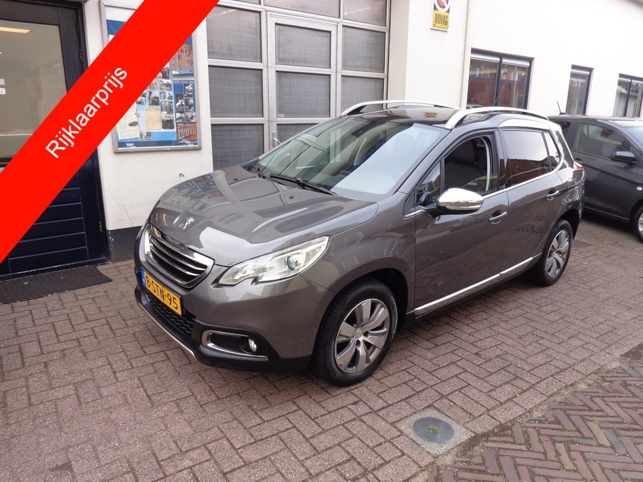 Peugeot 2008 - 1.2 VTi 82pk - AutoWereld.nl