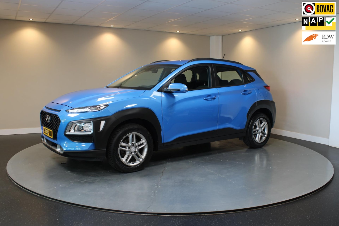 Hyundai Kona - 1.0 T-GDI *Stoel/Stuurverwarming* Carplay|Keyless|Top Kleur! - AutoWereld.nl