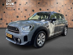MINI Countryman - 2.0 Cooper S E ALL4 Pepper NAVIGATIE PLUS PANORAMADAK COMFORT ACCESS SPORTSTOELEN CLIMATE