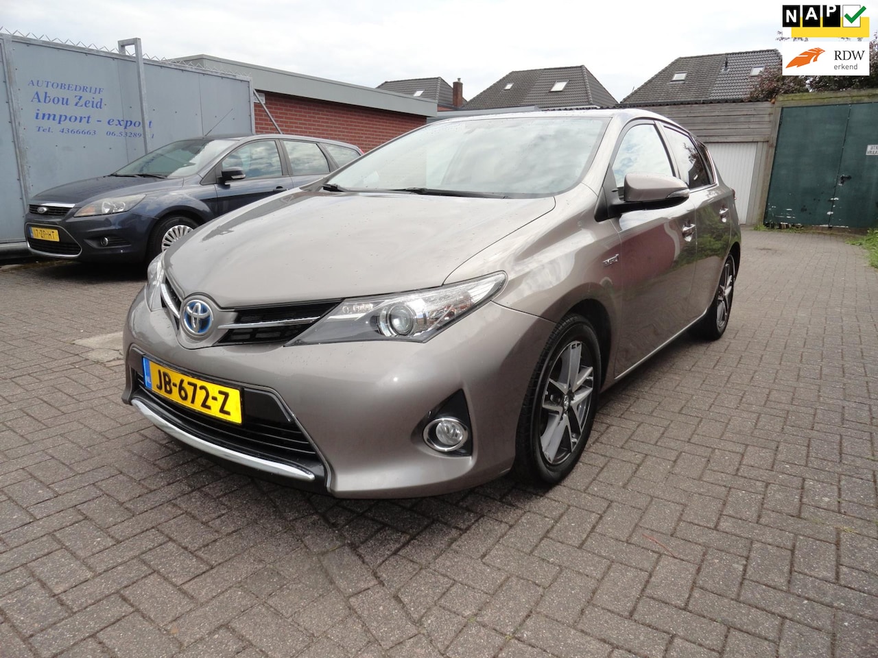 Toyota Auris - 1.8 AUT Hybrid Aspiration NIEUWSTAAT - AutoWereld.nl