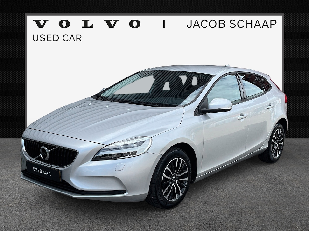 Volvo V40 - 2.0 T2 Nordic+ / Led verlichting / Lichtmetalen velgen 16" / Stoelverwarming / - AutoWereld.nl
