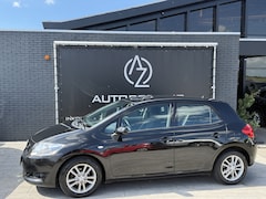 Toyota Auris - 1.6-16V Dynamic Business