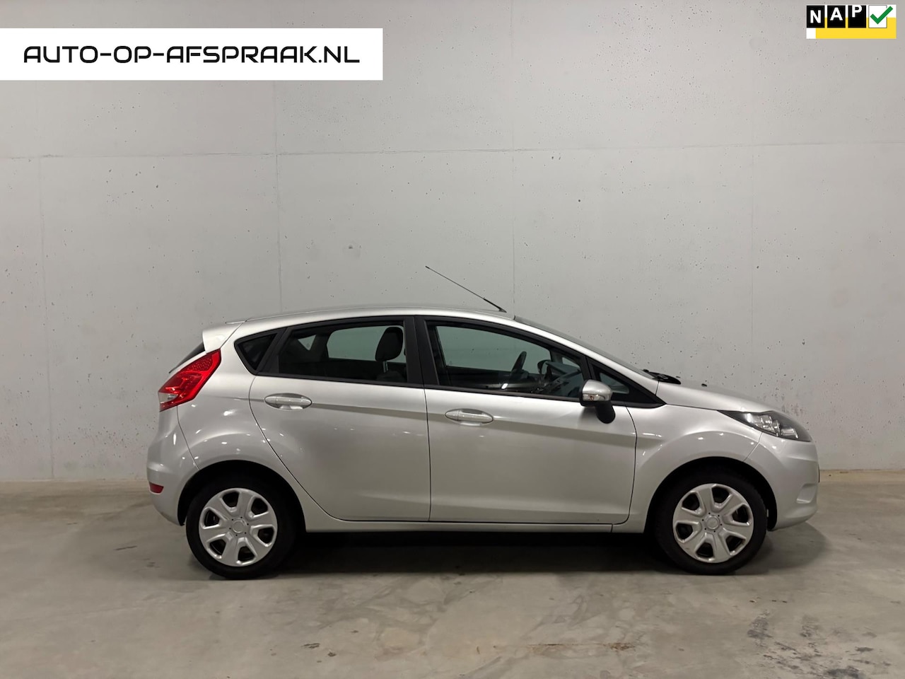 Ford Fiesta - 1.25 Limited 5drs. Airco APK NAP - AutoWereld.nl