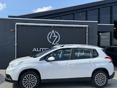 Peugeot 2008 - 1.2 PureTech Urban Cross