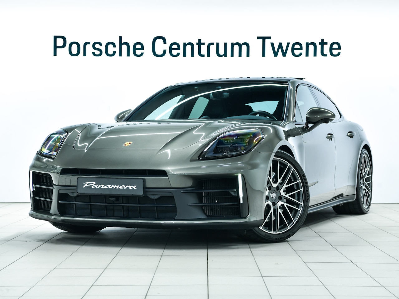 Porsche Panamera - 4 E-Hybrid - AutoWereld.nl