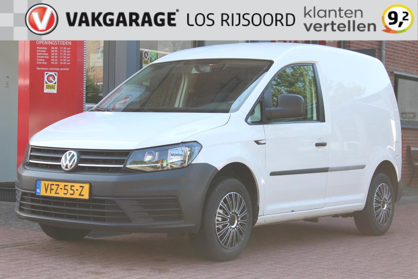 Volkswagen Caddy - 2.0 TDI L1H1 *Business* | Trekhaak | A/C | Cruise Control | Orig.NL | Leuk !! | - AutoWereld.nl