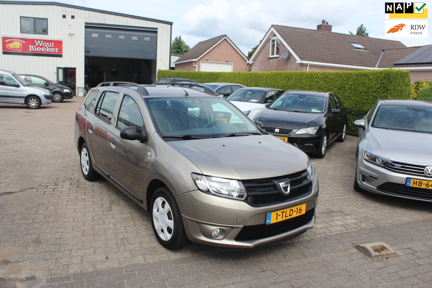 Dacia Logan MCV - 0.9 TCe Ambiance airco, trekhaak, lage km stand - AutoWereld.nl