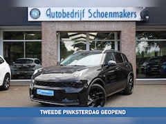 Lynk & Co 01 - 1.5 261PK BLACKLINE 6.6Kwh LADEN 360-CAMERA PANO/SCHUIF INFINITY DAB NAVI CARPLAY STOELVER