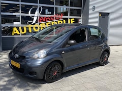 Toyota Aygo - 1.0-12V Access 5Drs - Airco I Stuurbekrachtiging I Comfort pakket I APK 11-2025