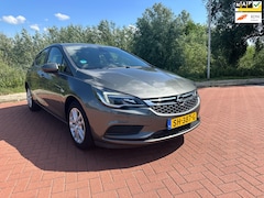 Opel Astra - 1.0 Online Edition Nap/Navi/Airco