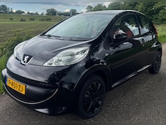 Peugeot 107 - 1.0-12V XR 2007 AIRCO NIEUWE APK