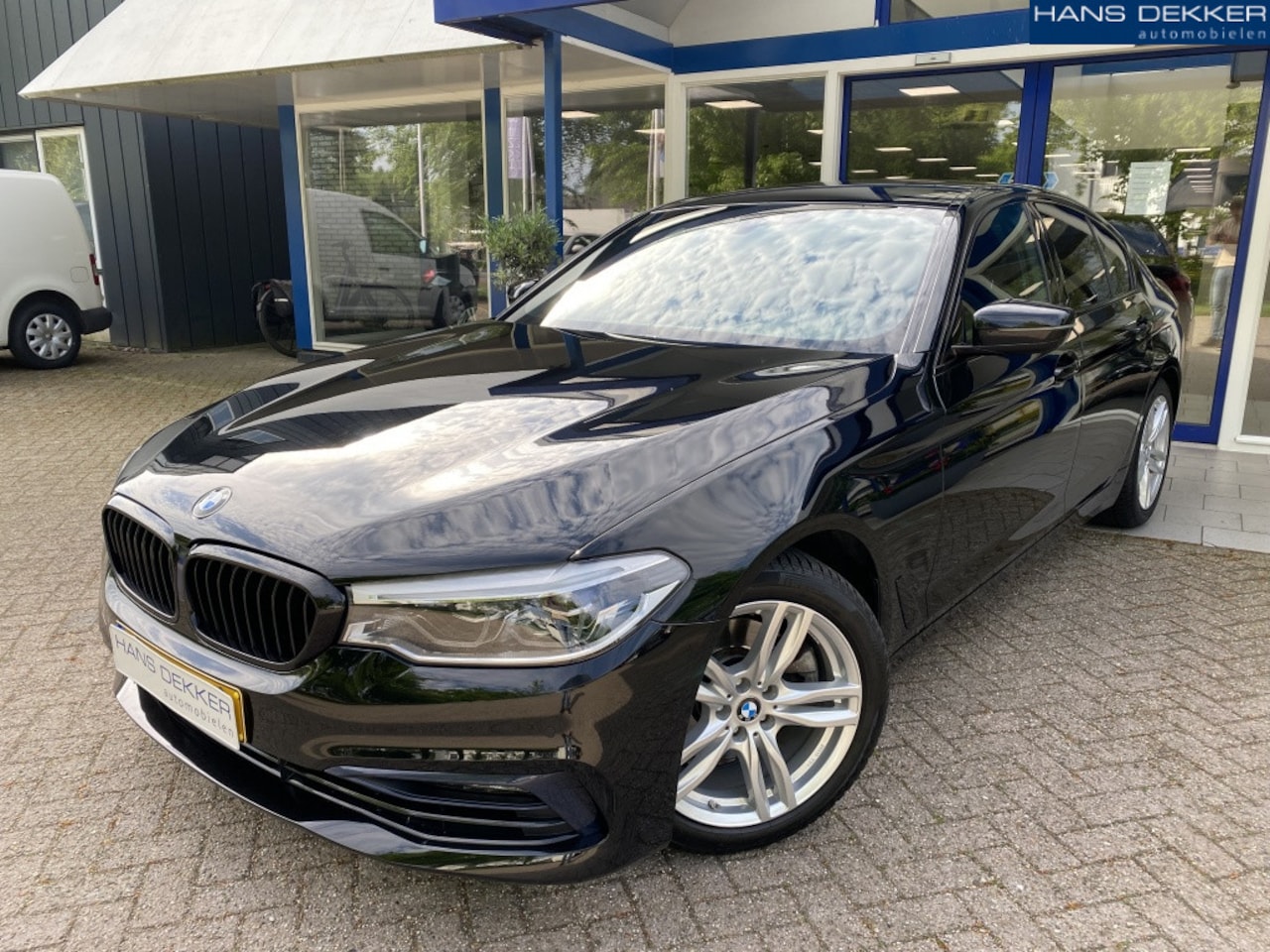 BMW 5-serie - 520i 520i - AutoWereld.nl