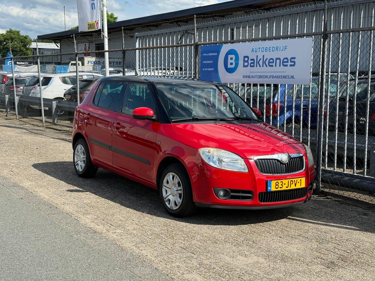 Skoda Fabia - 1.4-16V Tour | Airco | Cruise | Trekhaak | 1e eig - AutoWereld.nl