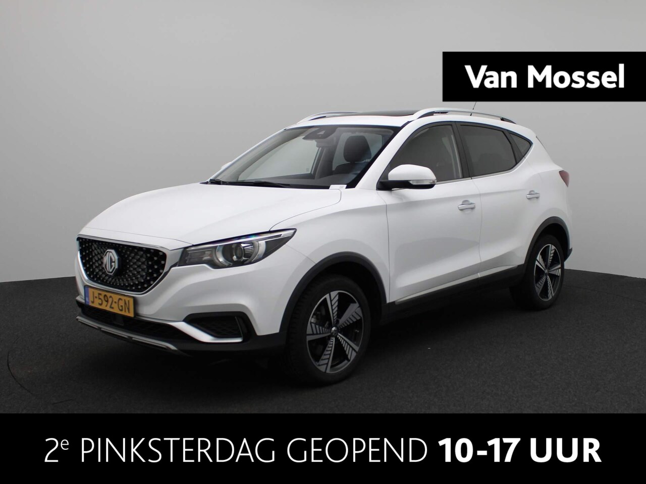 MG ZS - Luxury 45 kWh MG ZS EV Luxury 45 kWh | Leder | Navi | Panoramadak | Camera | Apple CarPlay - AutoWereld.nl