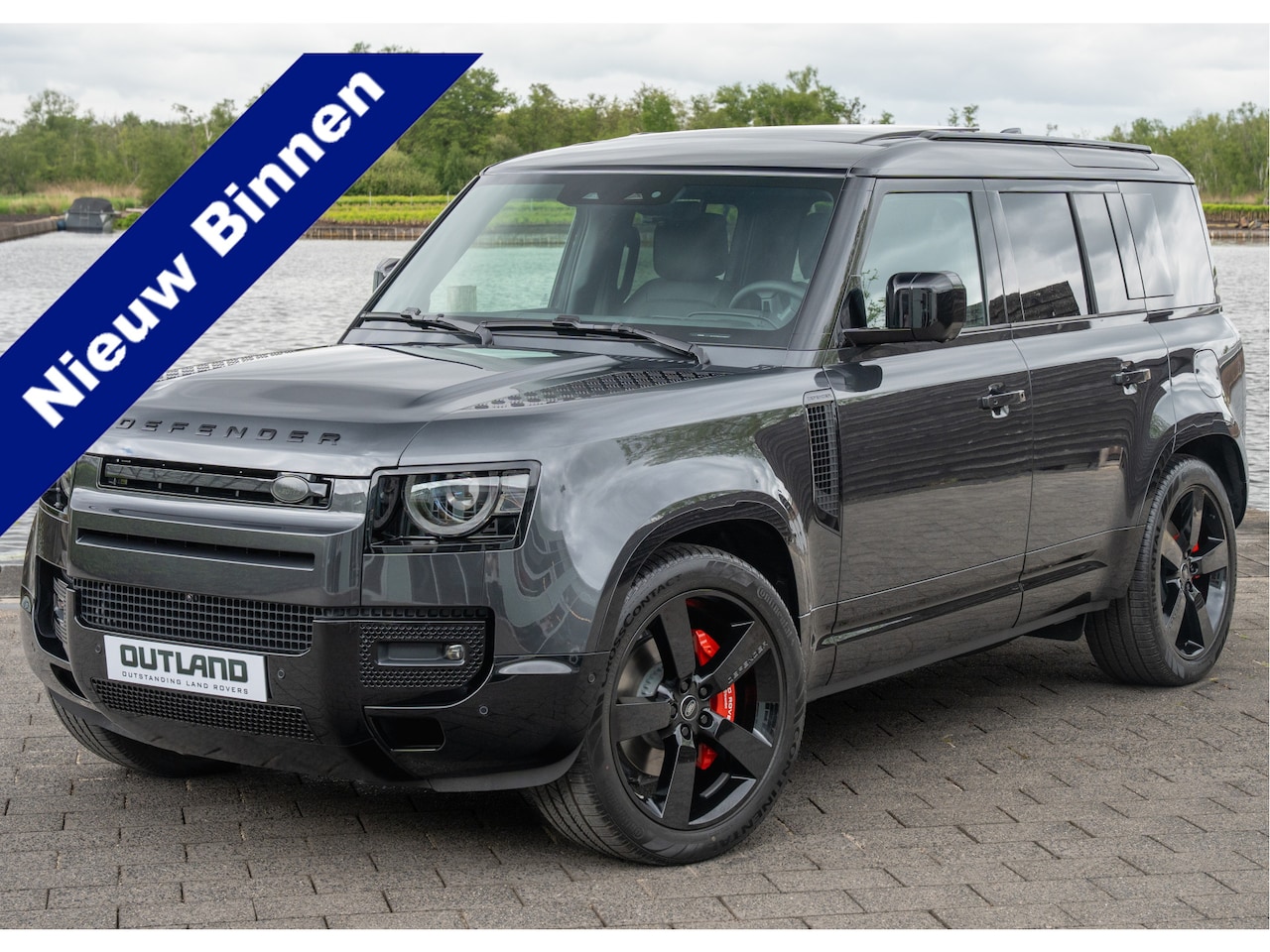 Land Rover Defender 110 - P300e X-Dynamic HSE | Alle Opties | Meridian Surround | Head-Up | Standkachel | 3-Zone Air - AutoWereld.nl