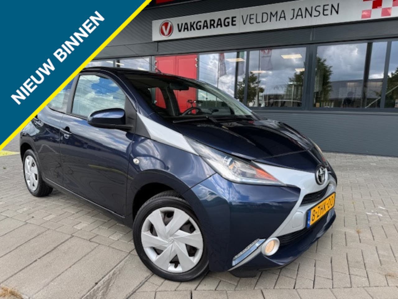 Toyota Aygo - 1.0 VVT-i X-PLAY AIRCO/CAMERA - AutoWereld.nl