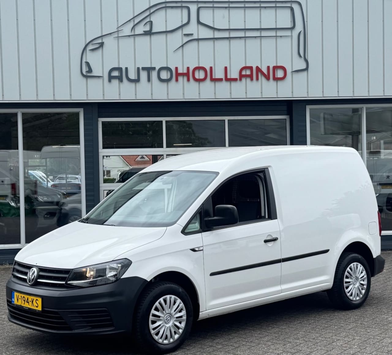 Volkswagen Caddy - 2.0 TDI 55KW 75PK EURO 6 AIRCO/ CRUISE CONTROL/ NAVIGATIE/ 100% DEALERONDERHOUDEN - AutoWereld.nl