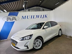Ford Focus - 1.5 EcoBoost 150PK Titanium Business / NL Auto