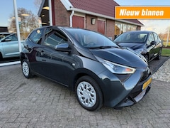 Toyota Aygo - 1.0 VVT-I X-PLAY 5-DRS CAMERA/NAVI/AIRCO/SNELHEIDSREGELAAR